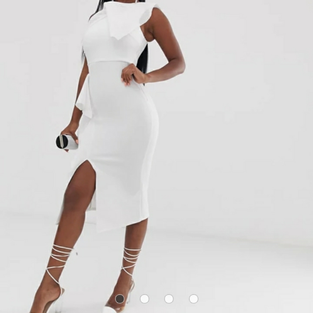 Dress - Picture 2 of 2